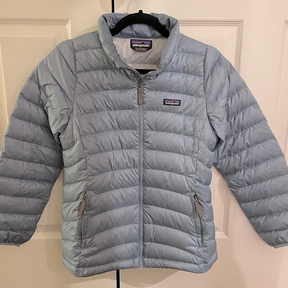 Patagonia Light Blue Girls Puffer Jacket size XL